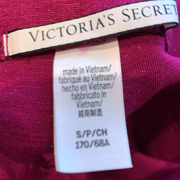 VICTORIAS SECRET SHINE FLARE PANTS IN FUSHIA METALLIC KNIT HIGH RISE SIZE SMALL - Picture 9 of 12